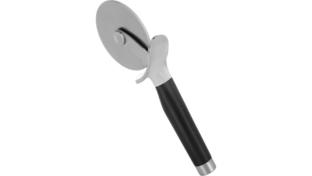 durable pizza cutter design