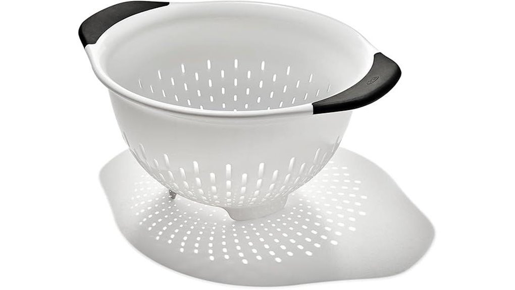 durable plastic kitchen colander