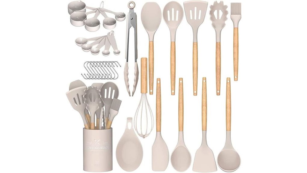 khaki silicone utensil set