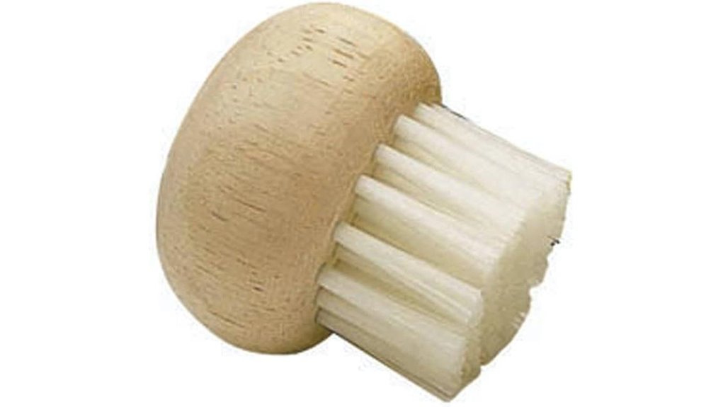 mushroom cleaning brush tool