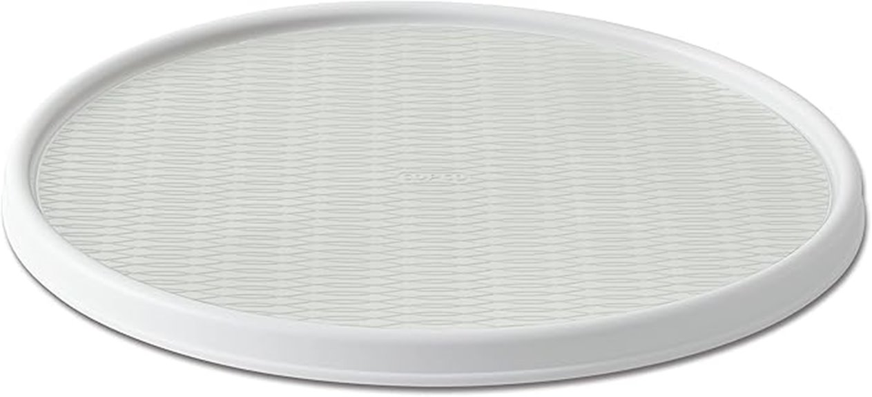 non skid rotating serving tray