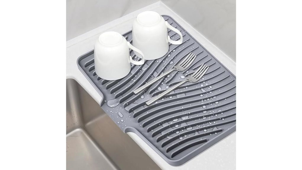 silicone drying mat with drain